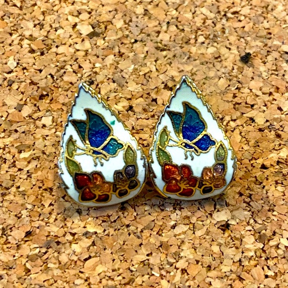 Vintage enamel gold butterfly earrings - Picture 1 of 4